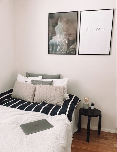 Subtle Taylor Swift Decor, Taylor Swift Inspired Room, All Too Well Poster, Taylor Swift Room Decor, Taylor Swift House, Taylor Swift All Too Well, Poster Room Decor, All Too Well, Poster Room