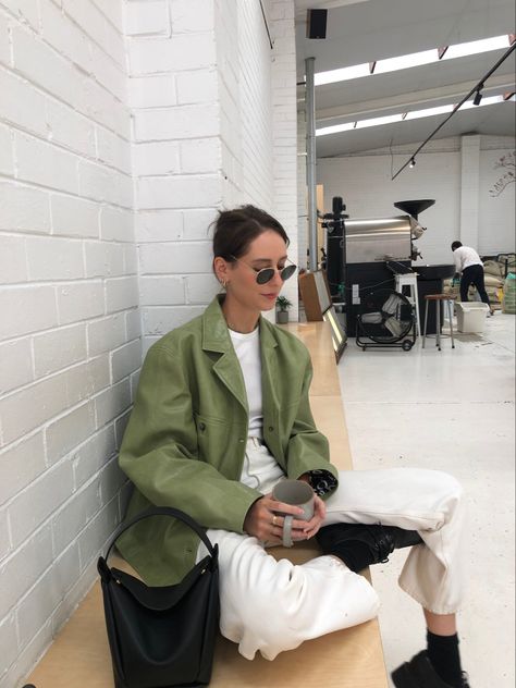 Green Leather Jacket Outfit, Colorful Leather Jacket, Jess Alizzi, Coloured Leather Jacket, Green Leather Jacket, Casetify Case, Blazer Street Style, Green Leather Jackets, Jean Jacket Outfits