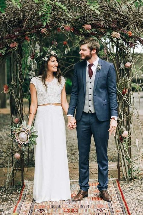 Ceremony Arbour, Boho Bride And Groom, Country Wedding Groom, Flower Ceremony, Rustic Wedding Suit, Fall Groom, Rustic Wedding Groom, Country Wedding Photography, Groom Wedding Attire