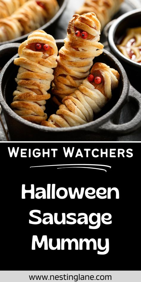 Halloween Weight Watchers Sausage Mummy recipe graphic. Halloween Sausage, Sausage Mummies, Sausage Crescent Rolls, Mummy Recipes, Kid Friendly Meals Easy, Fun Dinner, Healthy Halloween, Crescent Roll Dough, Crescent Roll