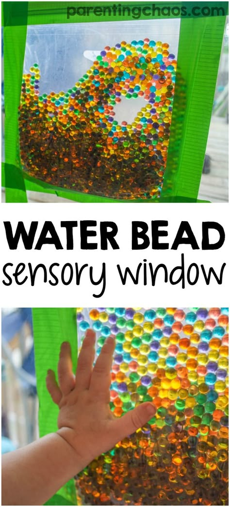 This water bead sensory window bag is one of our favorite ways to distract the kids with mess-free sensory play...the perfect solution when you need a moment to tackle the mess! #SCJMessyMoments Maluchy Montessori, Sensory Bag, Infant Classroom, Sensory Bags, Toddler Classroom, Toddler Sensory, Sensory Bottles, Kids Sensory, Water Beads