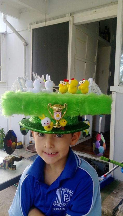 Football Easter Bonnet, Bunny Easter Bonnet, Easter Bonnet Ideas, Easter Bonnets For Boys, Easter Egg Costume, Easter Bonnet Competition, Easter Hat Parade, Egg Costume, Easter Bonnets