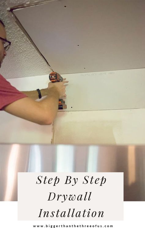 Diy Sheetrock Repair, How To Sheetrock A Wall, Installing Drywall Diy, Diy Sheetrock Wall, How To Put Up Drywall, How To Do Drywall, How To Drywall Diy, How To Drywall, Diy Drywall Repair