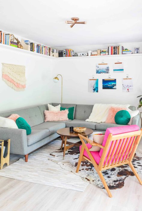 A Beautiful Mess, Trendy Living Rooms, White Living, Beautiful Mess, Retro Home Decor, Living Room Makeover, A Living Room, Retro Home, Small Living Room