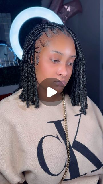 Xtensionz on Instagram: "Simple Faux locs 😍 . Would you rock this?  . Hair: Twisted Up springy afrotwist 3x . . #fauxloc #fauxlocs #fauxlocsnj #njlocs #reels #creativehairstyles #explorepage #locs #locsrock #locs4life #hairstylist #njhairstylist #njhair #hairideas #hairinspiration #butterflylocs #protectivestyles #hairtransformation #blackgirlhairstyles" Faux Locs Hairstyles Short, Short Faux Locs Shoulder Length, Short Faux Locs Hairstyles, Faux Loc Bob, Bob Locs, Short Faux Locs, Faux Locs Styles, Short Locs, Short Locs Hairstyles