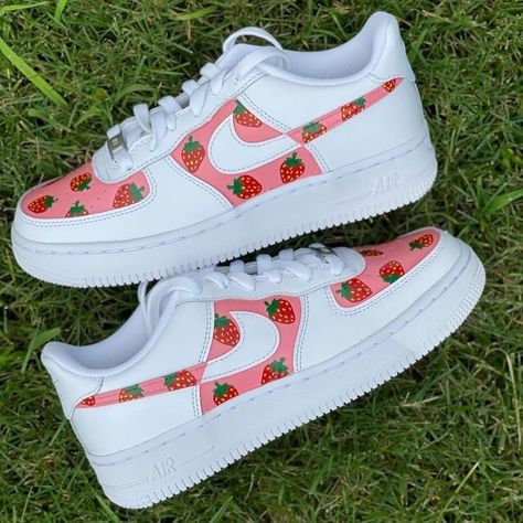 Strawberry af1s 🍓 🍓🍓 #customaf1 #custom #af1 #shoes #sneakers #art #artist #artist #artoftheday #instagram #instagood #aesthetic #diy #smallbusiness #fashion #customshoes Sofia Art, Sneaker Ideas, Casual Shoes Women Sneakers, Nike Shoes Women Fashion, Custom Sneakers Diy, Pretty Sneakers, Image Nails, Af1 Shoes, Custom Af1