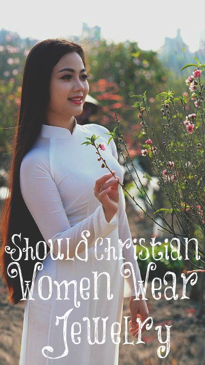 Woman Of God Outfits, The Transformed Wife Quotes, Dressing Modestly Christian, Christian Woman Outfits, Christian Women Outfits, Christian Fashion Modesty, The Transformed Wife, Modest Jewelry, Mother Culture