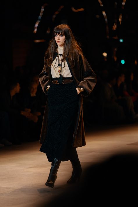 Les Invalides, Winter Glam, Goth Hippie, Vogue France, City Shorts, Hedi Slimane, Preppy Aesthetic, Denim Trends, Night Looks