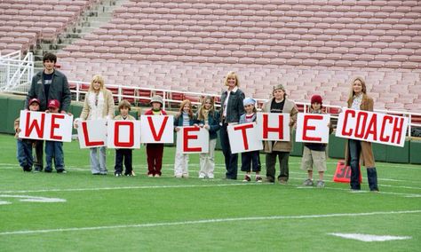 cheaper by the dozen Bonnie Hunt, Kevin G, Piper Perabo, Cheaper By The Dozen, Tom Baker, Film Journal, Comfort Movies, Movie Aesthetic, 20th Century Studios