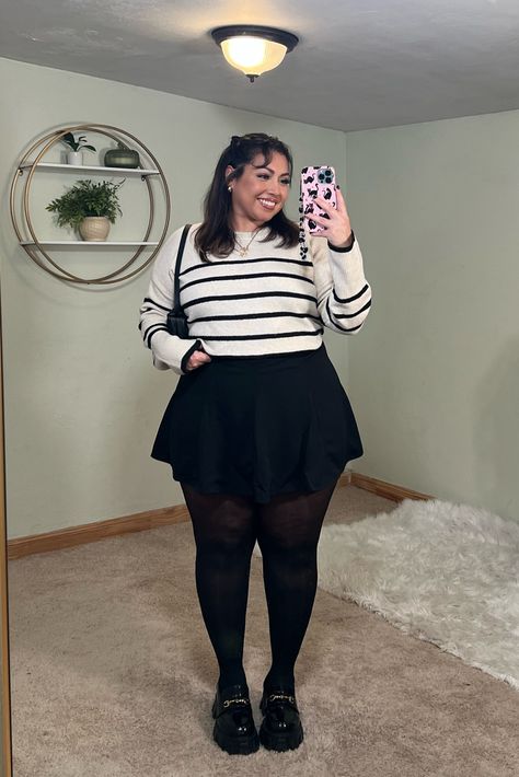 Skirt And Nylons Outfit, Preppy Outfits Mid Size, Plus Size Outfits With Loafers, Winter Skirt Outfit With Boots Tights, Plus Size Outfits Skirts, Black Skirt Outfit Plus Size, Plus Size Black Skirt Outfit, Plus Size Skirt Outfits Winter, Denim Shorts And Tights