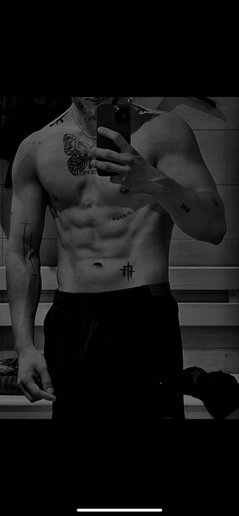 #crosstattoodesigns #cross #tattoo #tattooideas #mensclothing #aesthetic #art Cross On Back Tattoo Men, Cross On Back Tattoo, Tattoos Tiktok, Back Tattoo Men, Cross Tattoos, Cross Tattoo Designs, Back Tattoos For Guys, Mens Back, Cross Tattoo