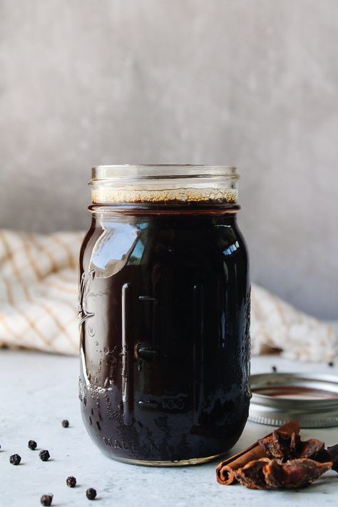 Starbucks Iced Chai Latte - The Fig Jar Chai Tea Concentrate Recipe, Starbucks Chai Tea Latte Recipe, Starbucks Iced Chai, Chai Concentrate Recipe, Homemade Chai Latte, Chai Tea Bags, Chai Tea Latte Starbucks, Chai Concentrate, Chai Tea Latte Recipe