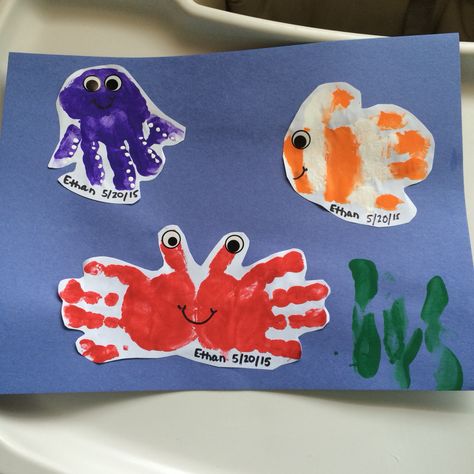 Daycare children handprint animals sea animals crab fish hand print babies under the sea Crab Handprint, Hand Print Art, Sea Animal Crafts, Ocean Animal Crafts, Under The Sea Crafts, Aktiviti Kanak-kanak, Ocean Kids, Toddler Arts And Crafts, Sea Crafts