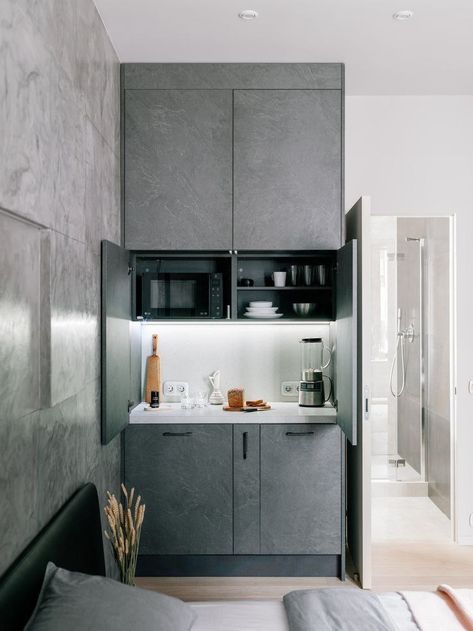 Hotel Kitchenette, Office Kitchenette, Kitchenette Design, Waiting Room Design, Small Office Design Interior, Small Kitchenette, Mini Apartments, Tiny House Furniture, Hidden Kitchen