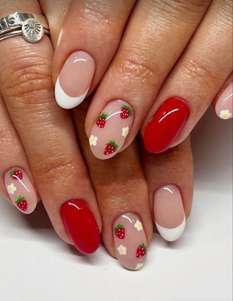 Cute Simple Nails, Easy Nails, Summer Nail Art, Summery Nails, Almond Acrylic Nails, Stick On Nails, Nailed It, Minimalist Nails, Nail Arts