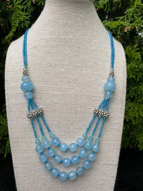 Beaded Necklace Blue, Collar Rosa, Crystals Blue, Handmade Ceramic Jewelry, Beaded Jewelry Necklaces, Albany Ny, Lace Necklace, Diy Bracelet Designs, Wire Work Jewelry