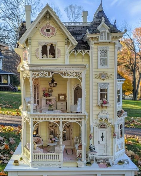 Elaborate Doll Houses, Beautiful Doll House, Victorian Barbie House, Building Doll Houses, Big Barbie Doll House, Doll House Victorian, Architecture Doll House, Miniature Buildings Scale Model, Dolls House Exterior Ideas