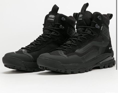 Techwear Boots, Mens Vans Shoes, Diy Sneakers, Tactical Shoes, Paphos, Mens Leather Boots, Tactical Boots, Mens Fashion Casual Outfits, Sneakers Men Fashion