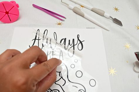 Create an adorable DIY Canvas Painting for kids to enjoy using the Silhouette Cameo and Heat Transfer Vinyl (HTV). This easy craft makes great gifts, birthday favors, and perfect for room decor! Perfect for Summer! #DIY #Kids #Crafts #Crafting #Kidscrafts #mermaids #art #painting #silhouettecameo #cricut #HTV #Heattransfervinyl Diy Pre Drawn Canvas, Kids Paint And Sip Party Ideas, Diy Paint Canvas Ideas, Bluey Painting Ideas, Kids Canvas Painting Party, Mermaids Art, Canvas Painting For Kids, Kids Art Party, Diy Canvas Painting