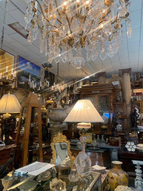 Antique shop, aesthetic, old, vintage, thrift store Antique Shop Aesthetic, Antique Store Aesthetic, Store Aesthetic, Aesthetic Old, Aesthetic Gold, Closet Aesthetic, Antique Aesthetic, Thrift Store Furniture, Aesthetic Room Ideas