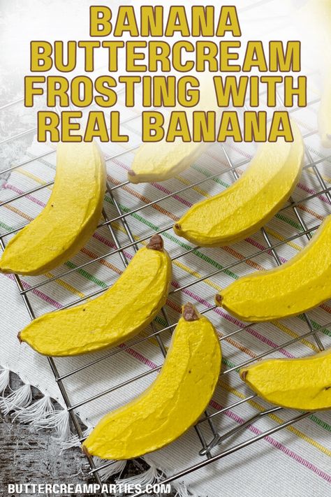 Banana Buttercream Frosting Recipe, Banana Frosting Easy, Banana Butter Cream Frosting, Banana Icing Recipe 3 Ingredients, Banana Ganache Recipe, Banana Icing Recipe Frostings, Banana Cake With Buttercream Frosting, Banana Buttercream Frosting, Banana Frosting Recipe