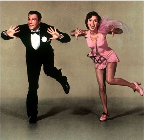 Gene Kelly and Debbie Reynolds - promotional photo for Singin' in the Rain 1952 Classic Dance, Jane Russell, Debbie Reynolds, Mae West, Gene Kelly, Shall We Dance, Singing In The Rain, Fred Astaire, Tap Dance