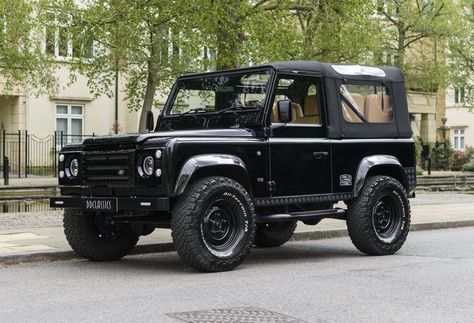 D90 Land Rover, Land Rover Defender 90 Interior, Defender Jeep, Jeep Defender, Defender 2023, Landrover Defender 90, Defender Pickup, Land Rover Defender Pickup, Land Rover Classic