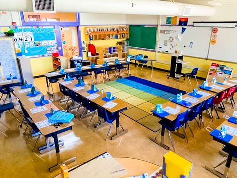 Student Desk Arrangement, Desk Arrangement Ideas, Student Desks Arrangement, Classroom Seating Arrangements Desks, Classroom Desk Arrangement, Bedroom Organization Tips, Desk Arrangement, Classroom Seating Arrangements, Primary School Classroom