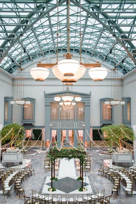 Harold Washington Library Wedding, Harold Washington Library, Unique Wedding Ceremony Ideas, Mandap Design, Wedding Alters, Hindu Wedding Ceremony, Elegant Winter Wedding, Library Wedding, Mandap Decor