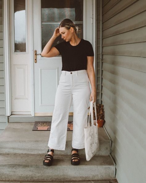 Voss Sandals Outfit, Blaire Sandals Outfit, Black Sandals Outfit, Sandals Outfit Summer, White Wide Leg Pants, Write A Blog, Dinner Prep, I Wait, Normal Clothes