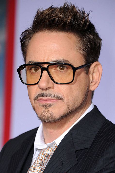 Famous Hollywood Actors, Robert Downey Jnr, Robert Jr, Toni Stark, Robert Downey Jr Iron Man, Celebrity Men, Famous Pictures, Celebrity Faces, Man Thing Marvel