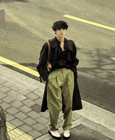 ⌕||@𝑐𝑙𝑜𝑟𝑙𝑘 ➴🎐 Male Fashion Asian, Asian Streetwear Men, Asian Male Fashion, Streetwear Asian, Korean Streetwear Fashion, Korean Street Fashion Men, Kpop Fashion Men, Korean Mens Fashion, Asian Streetwear