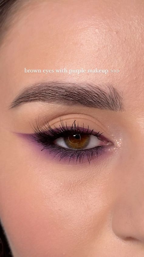 brown eyes with purple makeup ✨ | rate this look 0-10 🙏🏻 ______________ @mexmocosmetics Magic Forest palette @flowerknows_global Glitter | Instagram Purple Make Up For Brown Eyes, Brown Eyes Purple Makeup, Purple Eye Makeup For Brown Eyes, Purple Makeup Brown Eyes, Purple Eyeshadow Brown Eyes, Metallic Eye Makeup, Plum Makeup, Plum Eyeshadow, Purple Makeup Looks