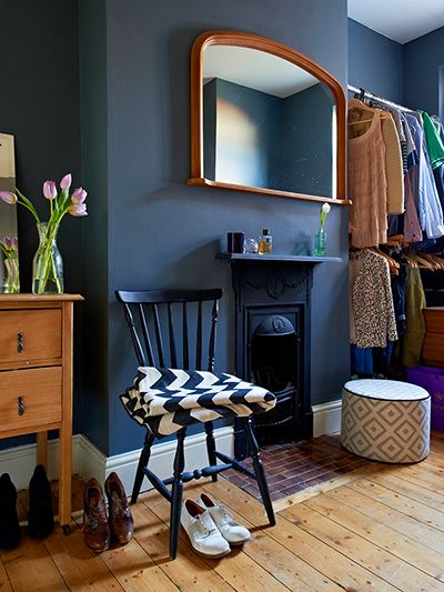 Credit: Ingrid Rasmussen The dressing room – formerly a second bedroom – is painted an inky black (Railings by Farrow & Ball is ­similar). The ­monochrome Chevy throw is Murphy's own design. Bedroom Fireplace, Mirror On The Wall, Blue Rooms, Blue Bedroom, Blue Walls, Front Room, Farrow Ball, A Fire, My New Room