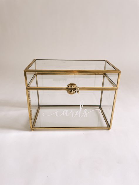 Glass Wedding Card Box, Diy Wedding Card, Gold Card Box Wedding, Gold Card Box, Diy Card Box, Gold And White Wedding, White Wedding Decor, Gold Card, Wedding Card Box