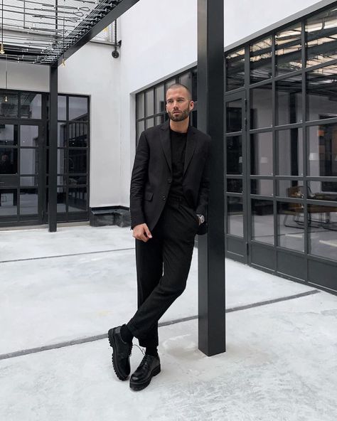 Erik Forsgren on Instagram: “Today’s look from Stockholm” Oxford Shoes Outfit Men, Erik Forsgren, Men Street Style, Black Monks, Short Adidas, Nike Sneakers Mens, Bracelet Bag, Oxford Brogues, Watch Luxury