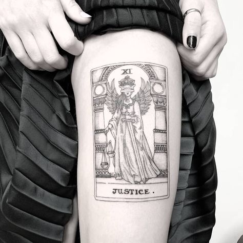 If you're looking for tattoos with meaning, these tarot card tattoo ideas are just what you. Find out what the powerful imagery on these cards can mean for you. Tarot Card Tattoo Ideas, Tarot Tattoos, Card Tattoo Ideas, Shakespeare Tattoo, Witchcraft Tattoos, Justice Tattoo, Tarot Card Tattoo, Tarot Tattoo, Card Tattoo Designs