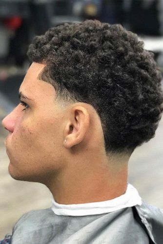 Taper Fade Curly Hair, Long Bridal Hair, Curly Hair Fade, Short Hairstyles For Men, Men Haircut Curly Hair, Popular Short Hairstyles, Taper Fade Haircut, Black Men Haircuts, Gentleman Quotes