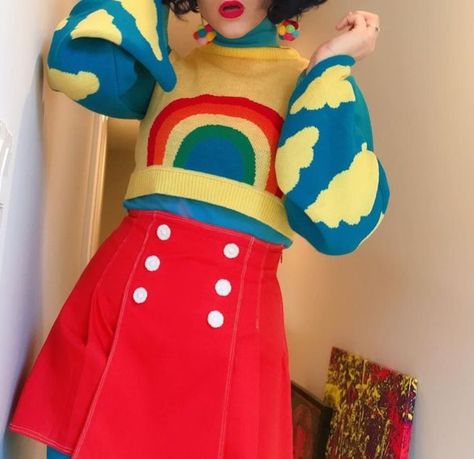 Kidcore Clothes Drawing, Kidcore Skirt Outfit, Aesthetic Clothes Kawaii, Clown Core Outfit Ideas, Casual Kidcore Outfits, Dreamcore Outfit Aesthetic, Funky Retro Outfits, Cute Colorful Clothes, Primary Outfits