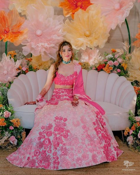 Gorgeous bride Srishti looks pretty in a pink lehenga for her sundowner mehendi 🩷 Swipe to see the beautiful Boho themed decor , ‘love story’ mehendi and closer look at the deets😍 Bride: @thecisterco Lehenga: @mishruofficial Mehendi Decor: @taraljadhav @doitup.today Evil eye cart: @rakhiwaleindia Mehendi Artist: @bridalmehndiqueen Photography @movieingmoments HMU @teamshradhaluthra #mehendi #pinklehenga #indianwedding #floral #mehendiceremony #wishnwed #mehndiceremony #mehandiceremony #me... Floral Pink Lehenga, Pink Lehenga Bridal Look, Makeup Looks Pink Dress, Mehendi Lehenga Brides, Pink Haldi Outfit For Bride, Haldi Mehendi Outfit For Bride, Mehndi Outfit Ideas For Bride, Pink Ethnic Outfits, Pink Haldi Outfit