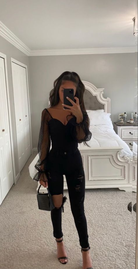 Elegantes Party Outfit, Miami Aesthetic, Winter Date Night Outfits, Miami Outfits, Elegantes Outfit Frau, Dressy Casual Outfits, Vegas Outfit, Populaire Outfits, Outfits Black