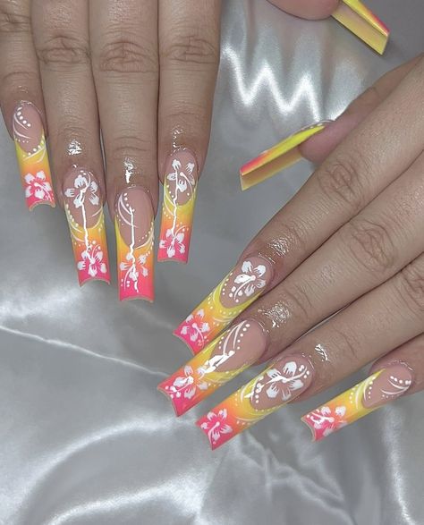 ig: nailsonglo Vacation Long Acrylic Nails, Vacation Nails Long, Yellow And Orange Nails, Orange Nails Design, Nail Inspo Long, Hawaiian Nails, Acrylics Nails, Florida Nails, Yellow Nails Design