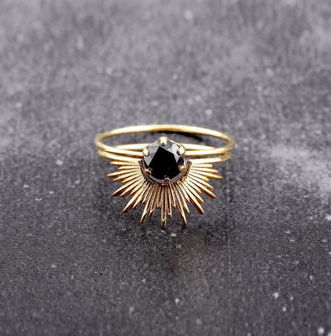 Starburst Sarah And Sebastian, Starověký Egypt, Pretty Jewellery, Bling Bling, Black Diamond, Ring Verlobung, Beautiful Rings, Jewelry Inspiration, Beautiful Jewelry