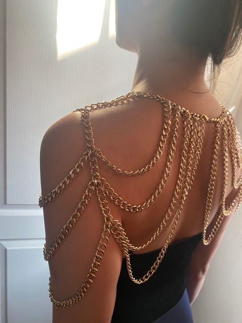 Multilayer Shoulder Chain, Layered Shoulder Necklace, Shoulder Decoration, Fringed Shoulder Chain, Boho Gold Silver Shoulder , Rave Outfit - Etsy Shoulder Jewellery, Chainmaille Jewelry Patterns, Chain Shirt, Shoulder Jewelry, Body Necklace, Gold Body Chain, Shoulder Necklace, Chocker Necklace, Rave Outfit