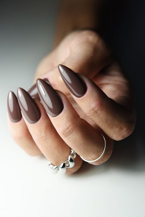 EARTH DAY couleur marron printemps presse sur les ongles court long carré stiletto, cercueil, cadeau date pour maman, ongles de fille, faux luxe écologique réutilisable - Etsy France Marron Nails, Solid Colour Nails, Date Nails, Solid Nails, Ongles Beiges, Solid Color Nails, Beige Nails, Almond Nail, Dark Nails