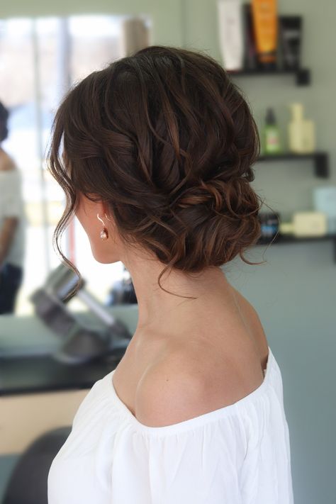 Low Messy Bun Wedding Hair Medium Length, Wedding Low Bun With Hairpiece, Wedding Bun Hairstyles Front View, Wedding Hair Low Bun Loose, Low Bun Wedding Hair Curly, Wedding Hairstyles Updo Messy Loose Curls Low Buns, Brunette Bridal Updo, Loose Updo Wedding, Messy Bridal Bun