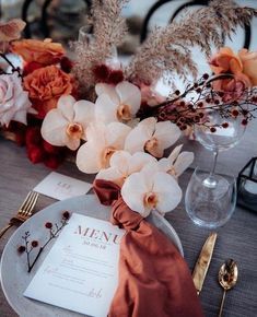 Cheap Wedding Table Centerpieces, Wedding Candles Table, Ceremony Arrangement, Fall Wedding Tables, Orchid Wedding, Fall Wedding Centerpieces, Wedding Floral Centerpieces, Wedding Venue Inspiration, Wedding Table Centerpieces