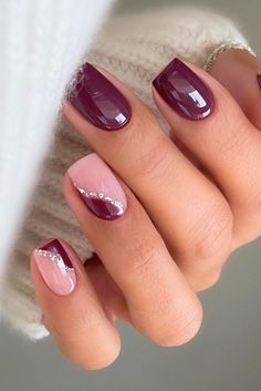 Manikur Kuku, Elegant Nail Art, Manicure Nail Designs, February Nails, Fancy Nails Designs, Simple Gel Nails, Glitter Gel Nails, Work Nails, Makijaż Smokey Eye