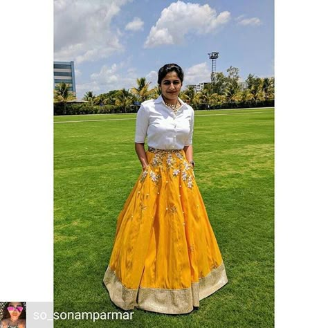 White Shirt Lehenga, Yellow Blouse With Skirt, White Shirt And Lehenga Outfit, Skirt With Shirt Outfit Indian, White Shirt And Long Skirt Outfit, Shirt Lehenga Outfit, Skirt Shirt Indian Outfit, White Shirt With Lehenga, Shirt Skirt Outfit Indian