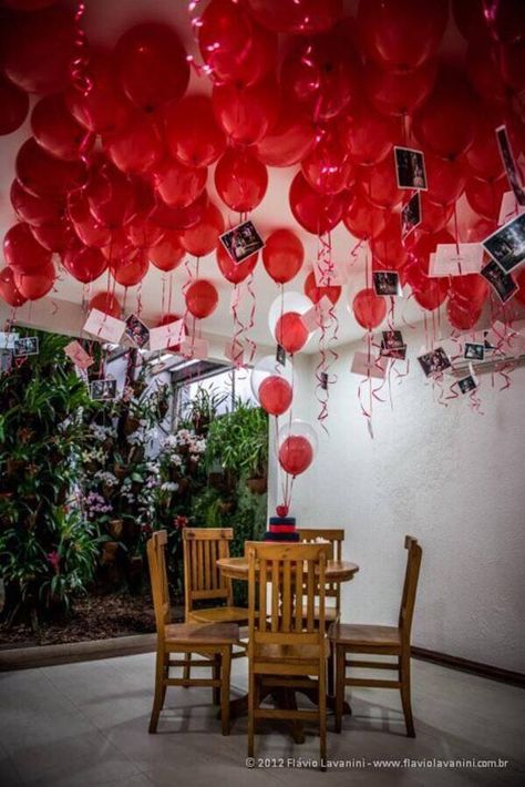 Valentine Home Decor Ideas, Valentine Home Decor, Valentines Party Decor, Valentinstag Party, Valentine Dinner, Free Valentine, Red Balloon, Karas Party Ideas, Valentines Party